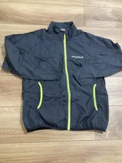 w*e様 モンベル　ナイロンジャケット 140サイズ