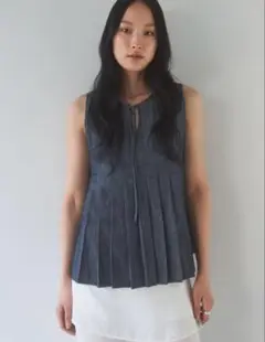 H&M フリルキャミソール