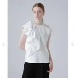 アドーア アシメラッフルジャージーカットソー ホワイト