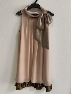 パーティドレスのサムネイル