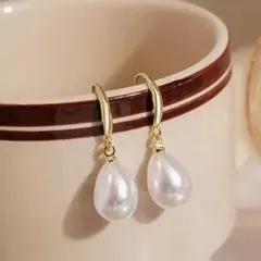 ドロップ ピアス パール ゴールド