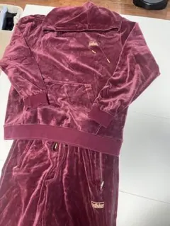 adidas バーガンディ フード付きジャージセット