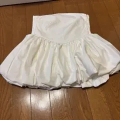 GRLホワイトフリルビスチェ