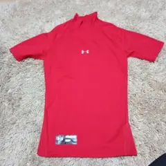 UNDER ARMOUR ハイネックアンダーシャツ SM レッド