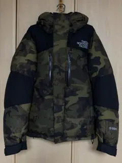 THE NORTH FACE ノベルティーバルトロライトジャケット カモ色