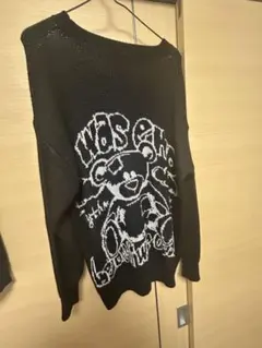 クマ柄ニット