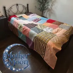 パッチワークのカラフルマルチカバー