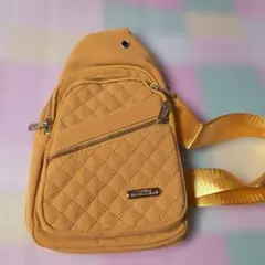 【新品未使用品】クロスボディバッグ　ショルダーバック