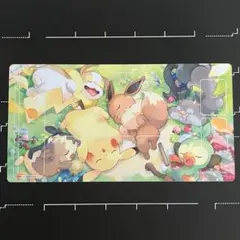 ポケモンカードプレイマット　オキナワ　ピカチュウの森　みんなおつかれさま Amazon | ポケモンセンターオリジナル ポケモンカードゲーム