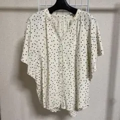 新品　GLOBAL WORK グローバルワーク　ドット柄　フリル　ブラウス