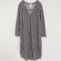 美品✨総柄 幾何学模様 長袖 Vネック シャツワンピース 春秋 膝丈【S】白 黒