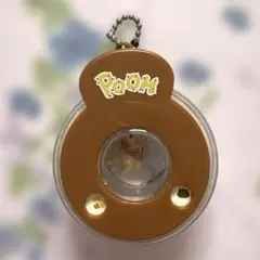 p ディズニー　テープカッター　キーホルダー　フィギュア　プーさん