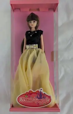 安室奈美恵DOLL セブンネット限定 新品未使用 - メルカリ