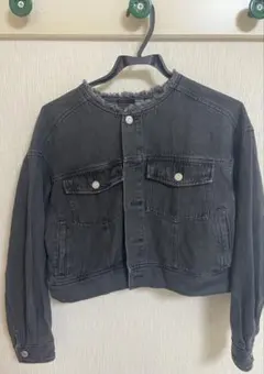 Item thumbnail for item bb1daf7b-77d8-4a0d-a59a-0a958f6f8326