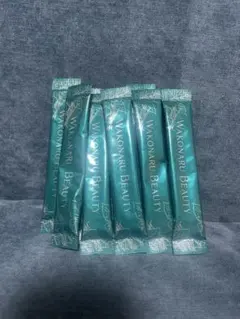 Item thumbnail for item 52168ce9-e6b0-4dfd-9166-4efdebbfa9ea