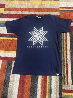 トルネードマート紺色Tシャツのサムネイル