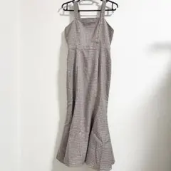 Item thumbnail for item e69b53c6-1a98-4a41-98ee-19685a180bf3