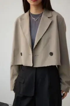AZUL BY MOUSSY ダメージテーラードジャケット　ベージュ　未使用