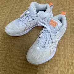 ASICS バスケットボールシューズ ホワイト/オレンジ　24.5