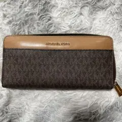 MICHEAL KORS 長財布のサムネイル