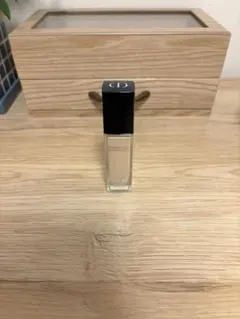 Dior リキッドコンシーラー 00.5N ニュートラル