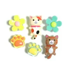 ① 猫　ねこ　肉球　花 サンダルアクセサリー　ジビッツ　目印　飾り　クロックス
