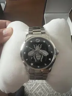 GUCCI G-Timeless Bee 腕時計のサムネイル