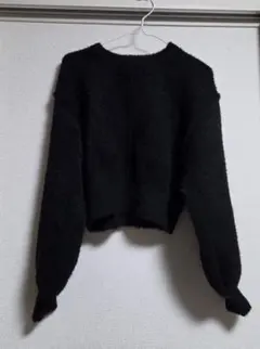 早い者勝ち【土日値引き】KHALITA 黒 クロップドセーター 長袖　ブラック