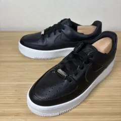【未使用級】NIKE AIR FORCE 1 SAGE LOW ナイキ