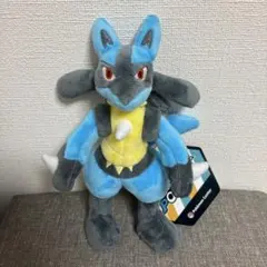 Pokémon Plush Lucario Pokémon Posing