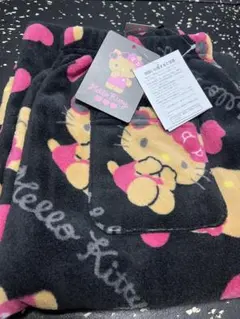 早い者勝ち！即購入可○完売品！日焼けキティ ルームパンツ おまけ付き！