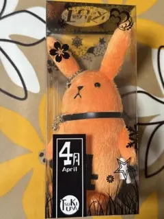 ツキウサ ぬいぐるみ4月 (April)