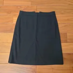 【未着用】ユニクロ　膝丈スカート
