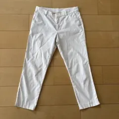 ユニクロ　スマートアンクル　パンツ　ホワイト
