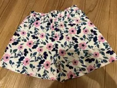ユニクロ　花柄 ハーフパンツ 130サイズ