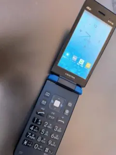 Kyocera Gratina KYF42 LINEとアプリストア OK! - メルカリ