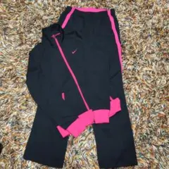 ナイキ　レディース　トレーニングウェア　ジャージ　上下セット　サイズS