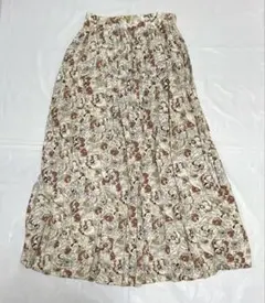 花柄フレアロングスカート