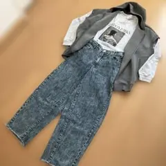 Item thumbnail for item 01e374c9-637b-4dc8-8fef-9bdc5a601f87