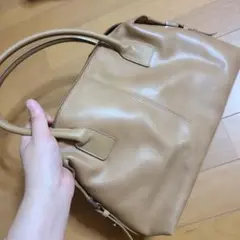 【値下げしました！】ベージュ レザー ハンドバッグ