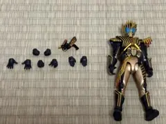 s.h.フィギュアーツ 仮面ライダーレジェンド　ガッチャード