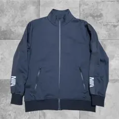 Item thumbnail for item f98890a8-5292-4a2c-94a9-f3d6132b1a6b