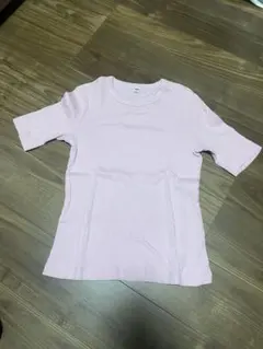 UNIQLO ピンク 半袖 Tシャツ Mサイズ リブ編み