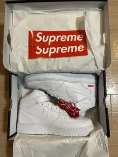 編集中　Nike Air Force 1 Supreme コラボ ホワイト