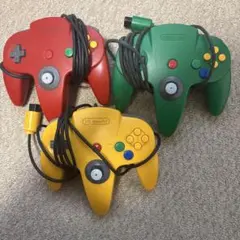 ニンテンドー64 コントローラー　3個セット