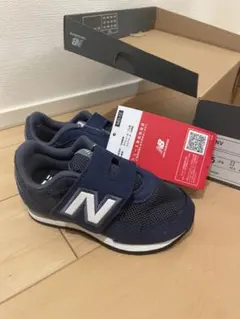 New Balance IV323NV ネイビー 13.5