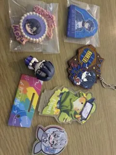 カラフルピーチ キーホルダー アクスタ マグネット まとめ売りのサムネイル