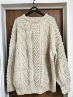 最終値下！！　アイボリー ケーブルニット セーター オーバーサイズ　XXL位