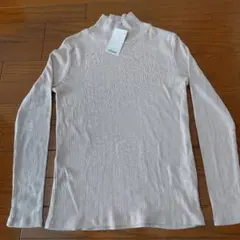 アーバンリサーチ 新品タグ付き ピンク タートルネック Mサイズ