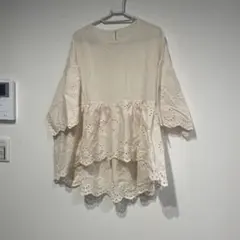 新品ナチュラル刺繍チュニックM
